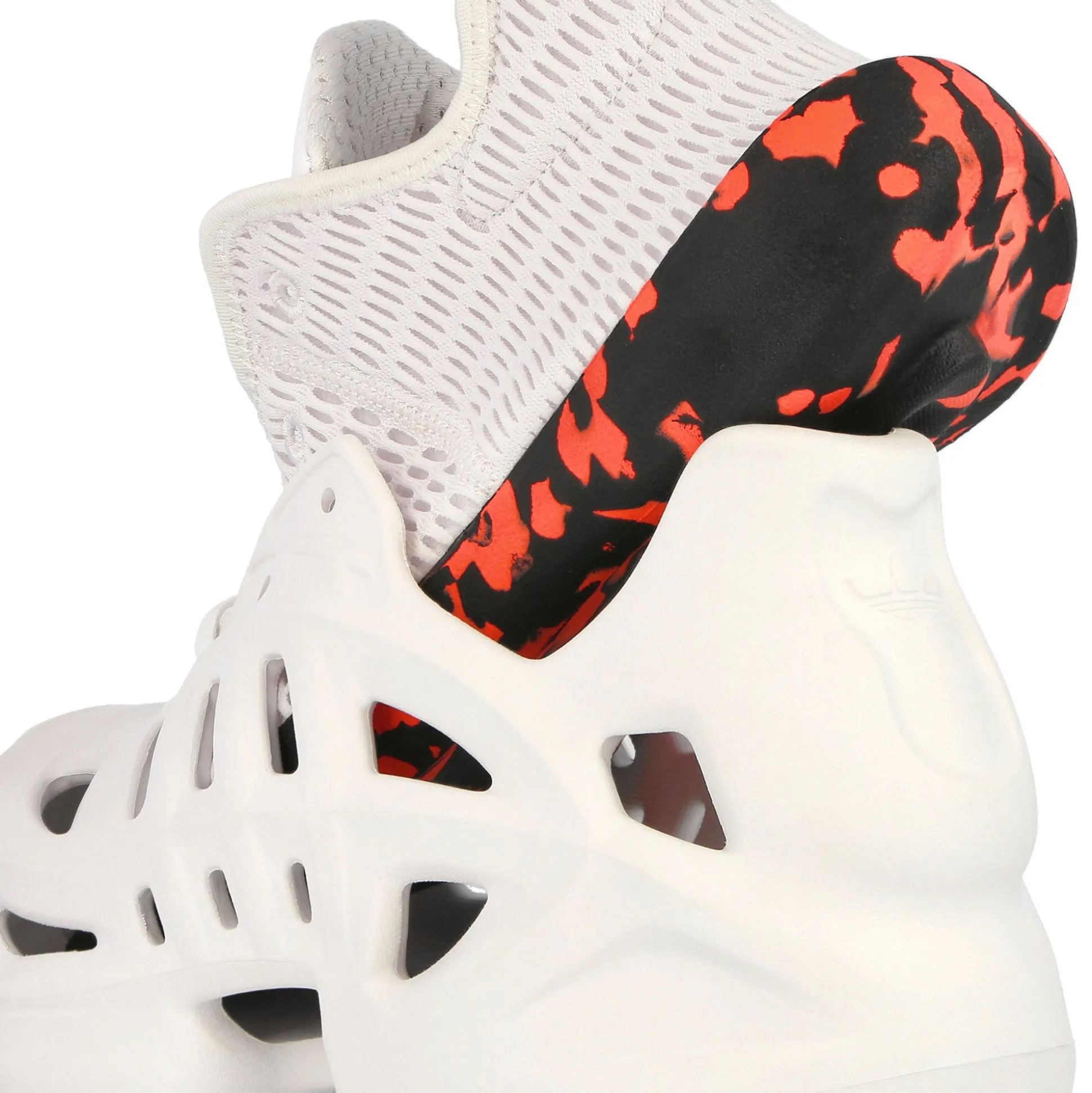 Store adiFOM Climacool Women Low Tops|Fashion Sneaker