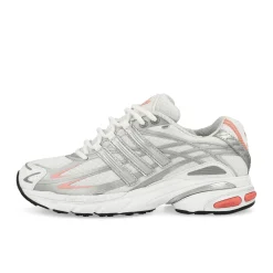 Hot Adistar Cushion W Women Low Tops|Retro & Running