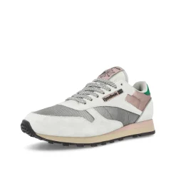 Store Classic Leather Low Tops|The Classics