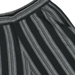 Hot Dodson Short Pants & Shorts