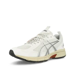 Shop Gel Venture 6 NS Low Tops|Retro & Running