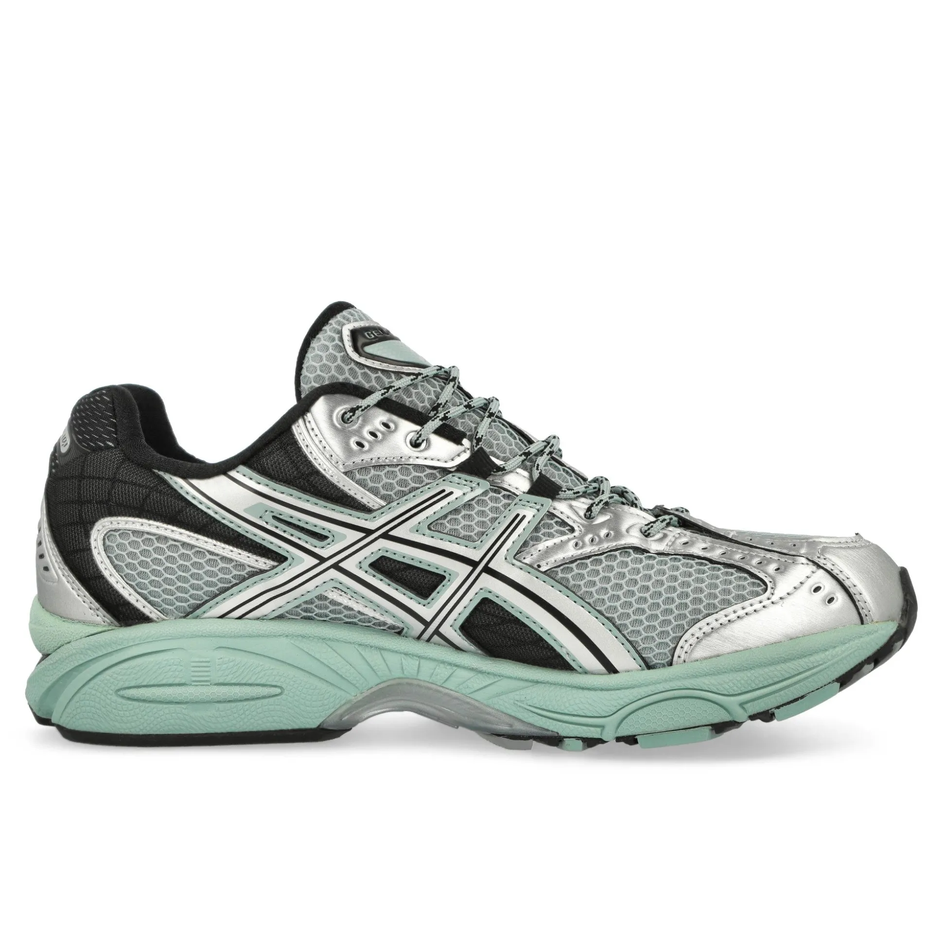 Discount Gel-Nimbus 10.1 Low Tops|Retro & Running