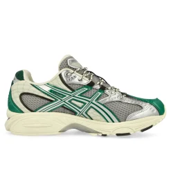 Cheap Gel-Nimbus 10.1 Women Low Tops|Retro & Running