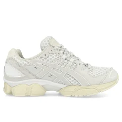 Cheap Gel-Nimbus 9 Women Low Tops|Retro & Running