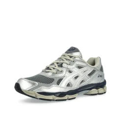 Shop Gel-NYC Women Low Tops|Retro & Running