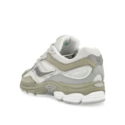 Fashion Progrid Omni 9 Low Tops|Outdoor & Performance