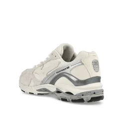 Flash Sale Wave Rider 10 Premium Low Tops|Retro & Running