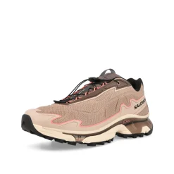 Fashion XT-Slate Advanced Women Low Tops|Outdoor & Performance
