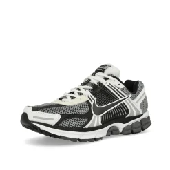 New Zoom Vomero 5 SE SP Women Low Tops|Retro & Running